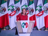 “Soy Claudia Ruíz Massieu, sí me atrevo y estoy lista”, afirmó la senadora del PRI