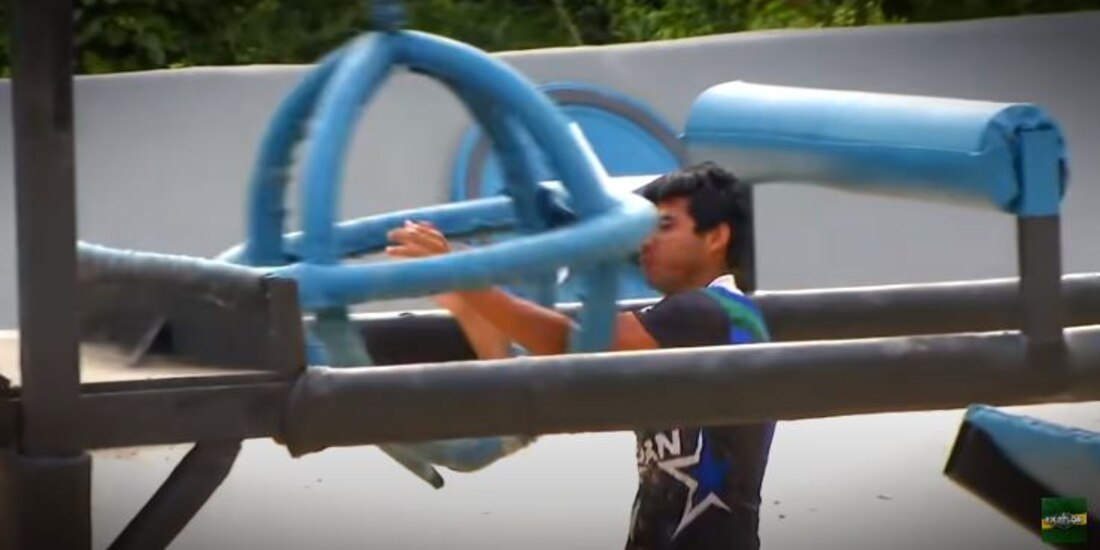 Dan Noyola sufrió un fuerte accidente durante la competencia de Exatlón México