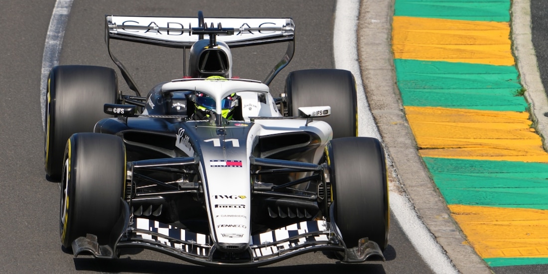 Checo Pérez en su debut con Cadillac en F1 en el GP de Australia