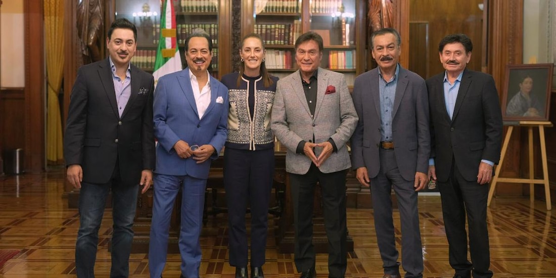 Claudia Sheinbaum destacó el impacto cultural de Los Tigres del Norte tras su encuentro en Palacio Nacional.
