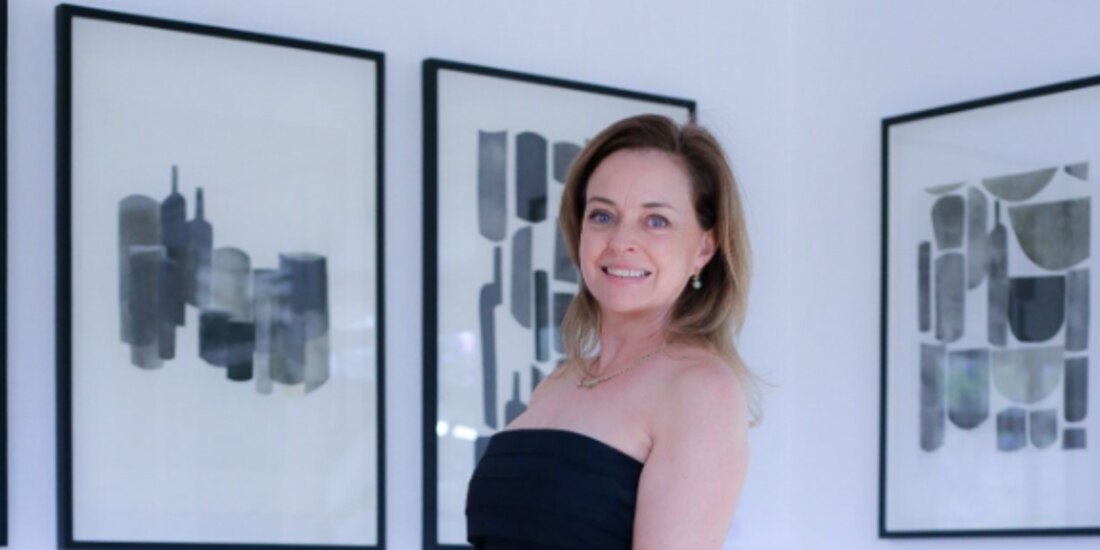 La artista, en la galería de Un lugar de
La Mancha