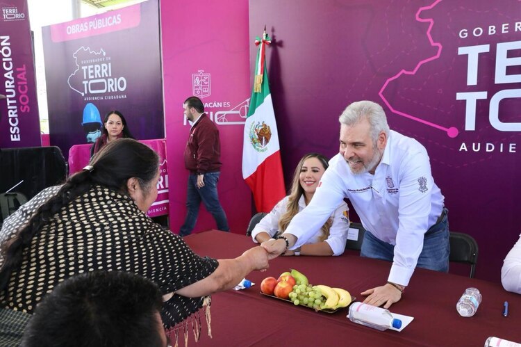 En audiencias públicas se han recibido más de 7 mil solicitudes ciudadanas.