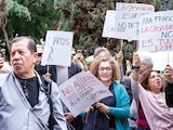 LA CASONA se rescató hace décadas gracias a la iniciativa de escritores como Carlos Pellicer y José Emilio Pacheco. En la foto aparecen algunos manifestantes el 12 de junio.