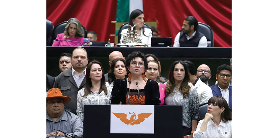 La coordinadora de la bancada naranja en San Lázaro, el 11 de marzo.