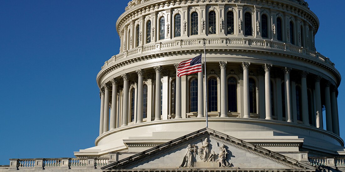 Congreso de Estados Unidos aprueba el acuerdo para elevar techo de endeudamiento.