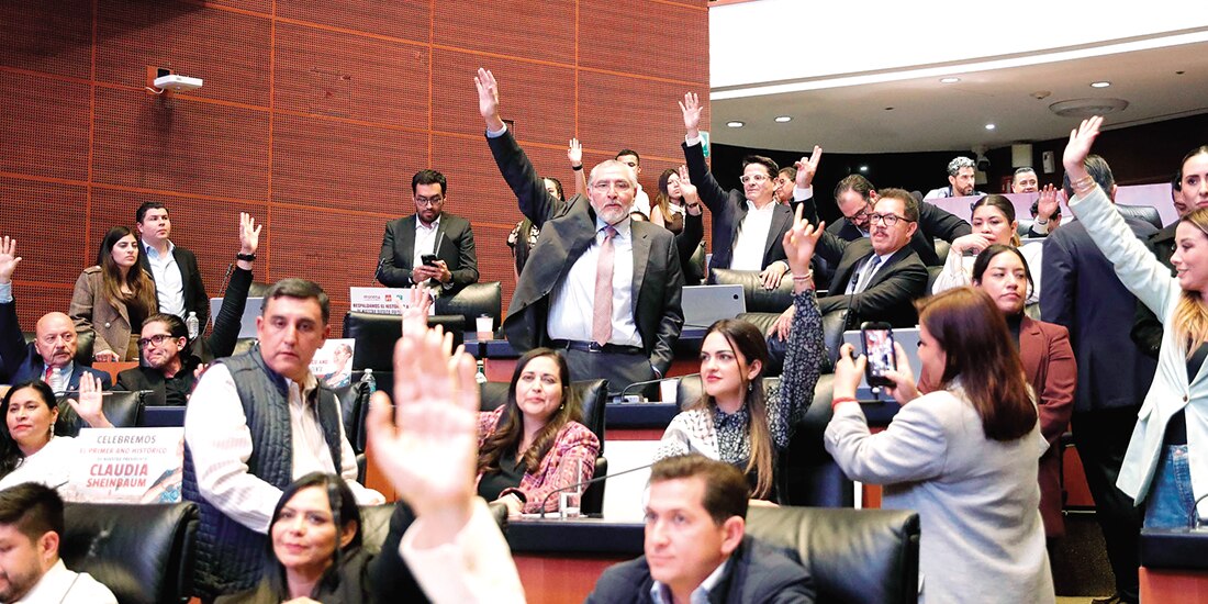 Senadores aprobaron en sesión ordinaria la reforma a qla Ley de Amparo, el pasado 2 de octubre.