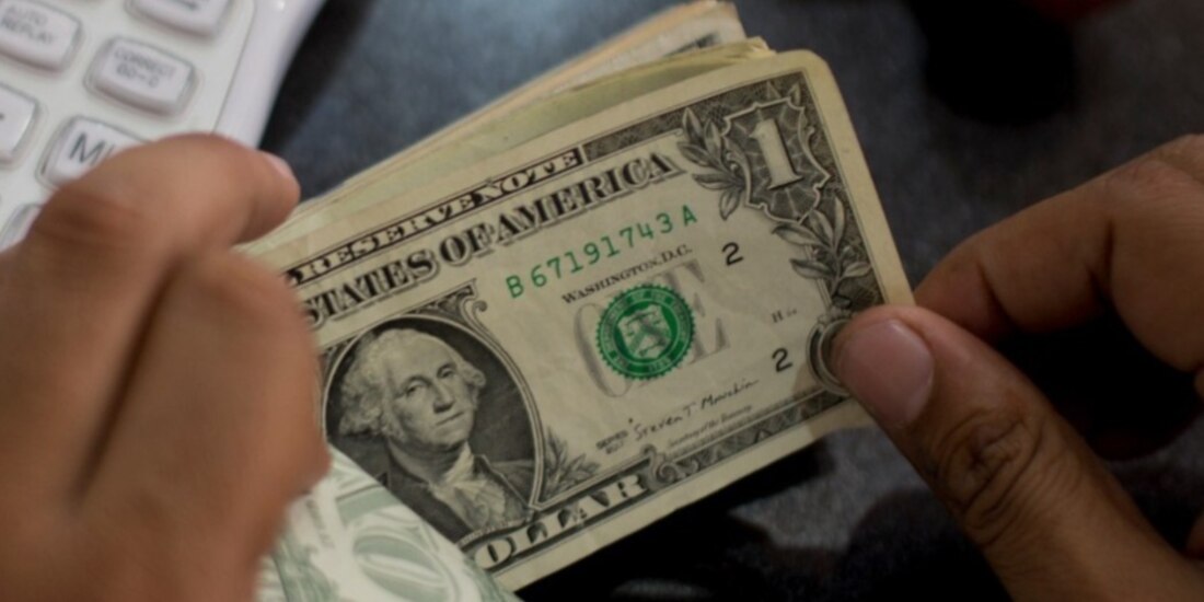 El tipo de cambio interbancario se ubica en 21.9160 pesos por unidad.