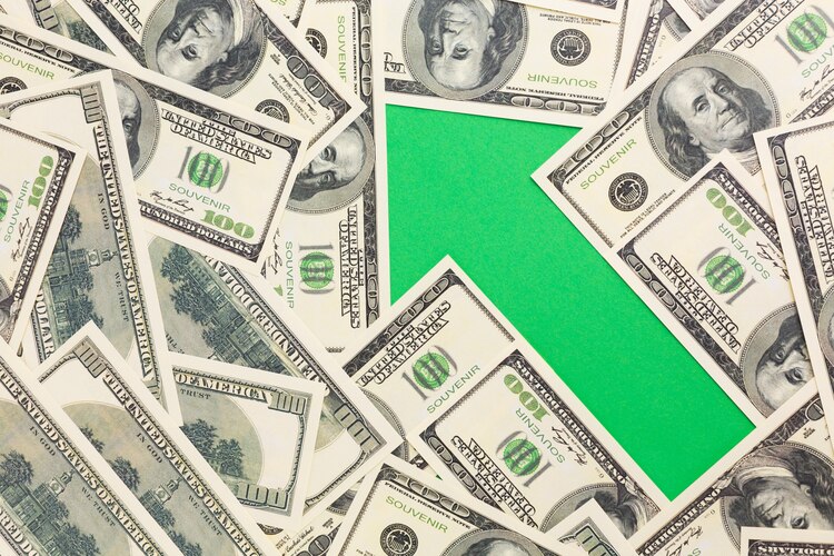 El dólar supera el techo de los 20.70 pesos. Foto: Freepik