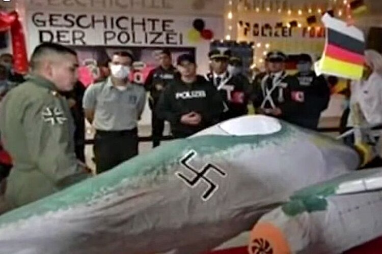 Las imágenes de la escuela de Policía se viralizaron