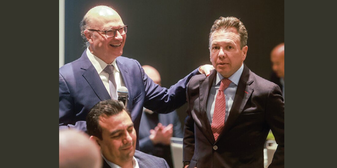 El Gobernador Pablo Lemus, ayer, en reunión con empresarios de Jalisco.