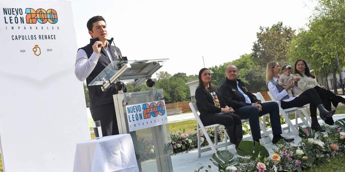 Capullos Renace, obra insignia conmemorativa de los 200 años.