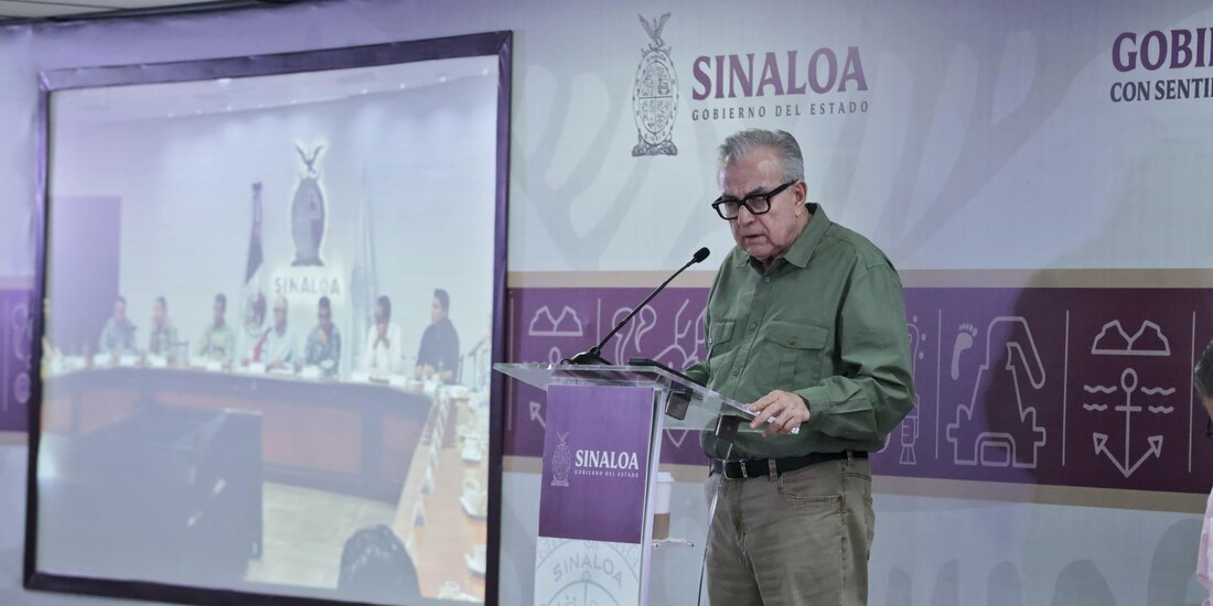 El gobernador Rubén Rocha Moya, ayer, en su conferencia semanera.