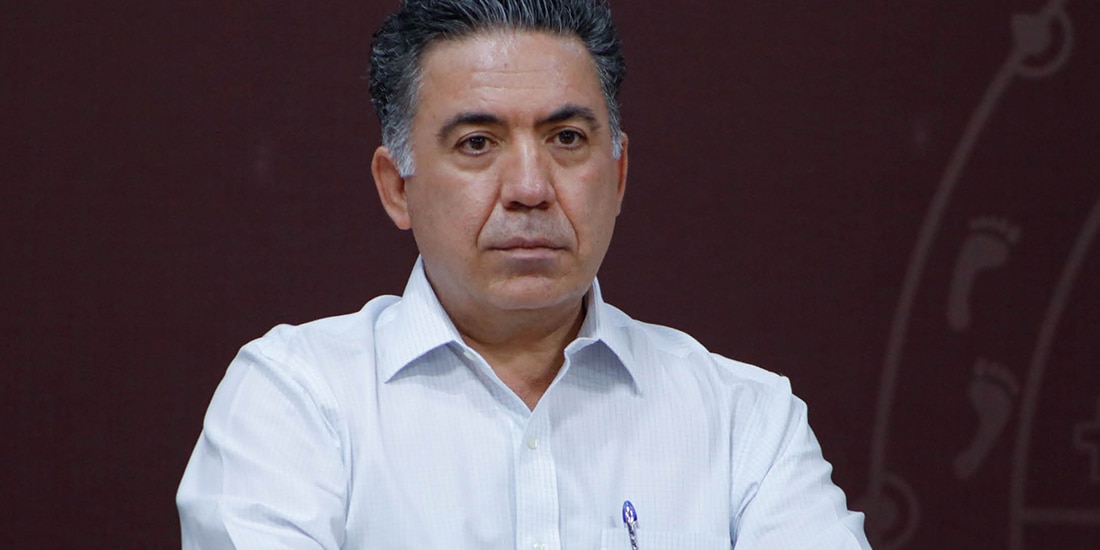 Inzunza rompe con Morena, pero continúa como senador sin partido