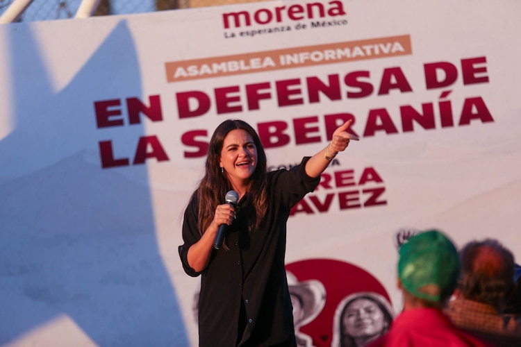 La senadora con licencia Andrea Chávez