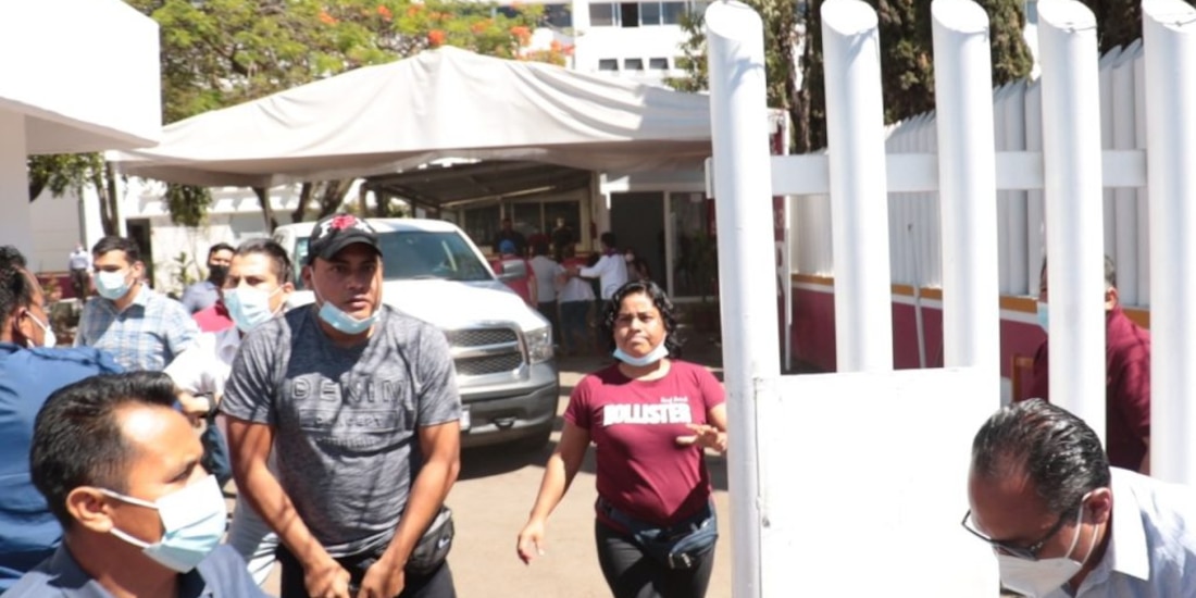 Los hechos se registraron en la delegación de la Secretaría del Bienestar de Oaxaca, en Santa Lucía del Camino.