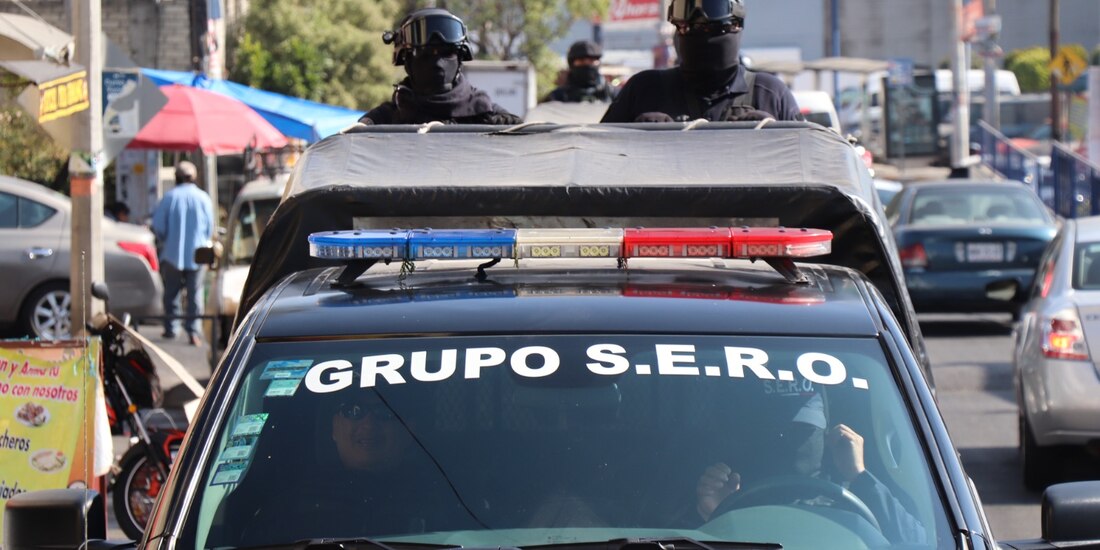 Elementos policiales en Huixquilucan.