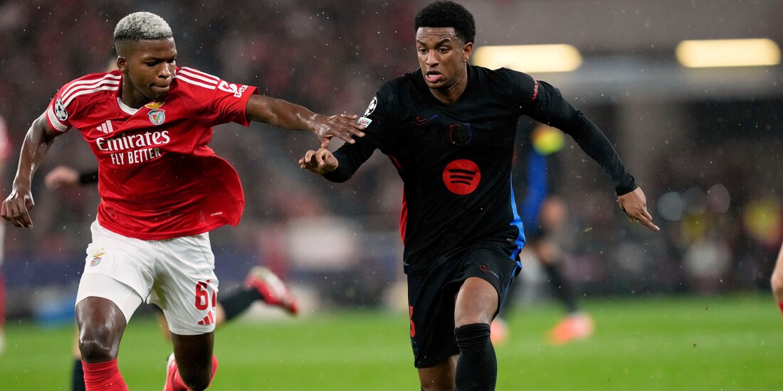 Una acción del choque entre el Benfica y el Barcelona en la Champions League