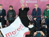 Delfina Gómez, gobernadora del Edomex, y el Presidente López Obrador, encabezaron el arranque del proyecto, ayer.