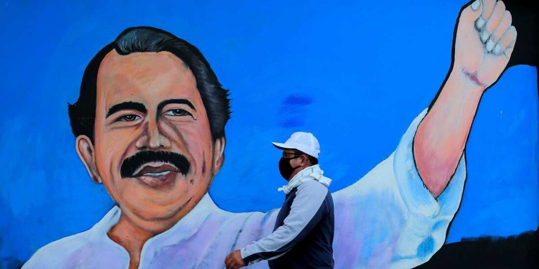 Mural del presidente de Nicaragua, Daniel Ortega, en Managua.