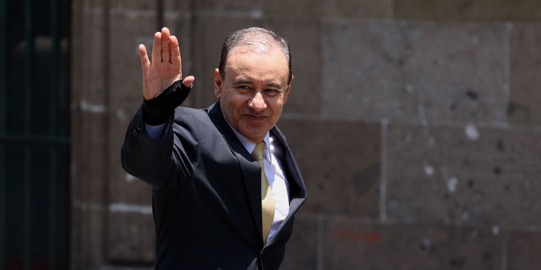 El gobernador de Sonora, Alfonso Durazo, a su llega a Palacio Nacional el 14 de mayo de 2026.