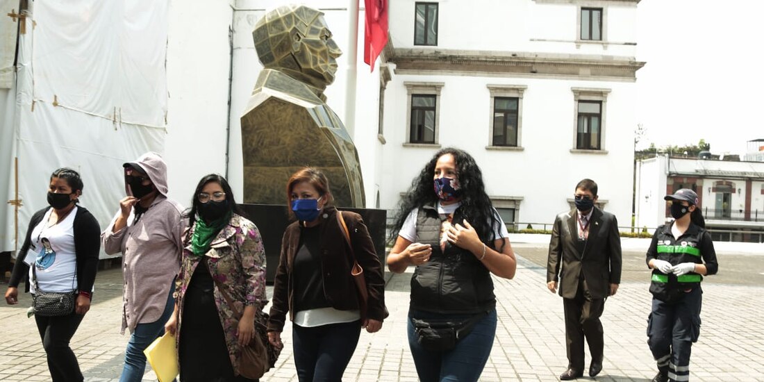 Atiende Segob a grupos que tomaron CNDH, el 9 de septiembre de 2020.