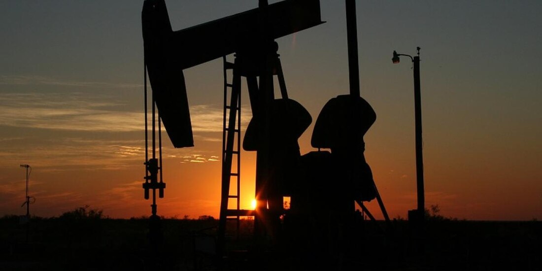 Imagen ilustrativa de producción petróleo.