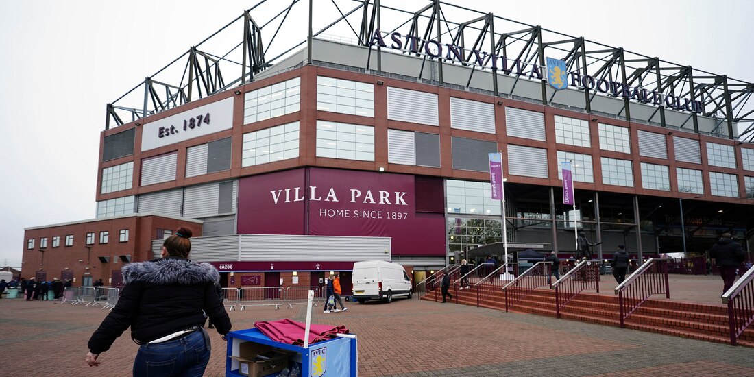 El estadio del Aston Villa de la Premier League de Inglaterra