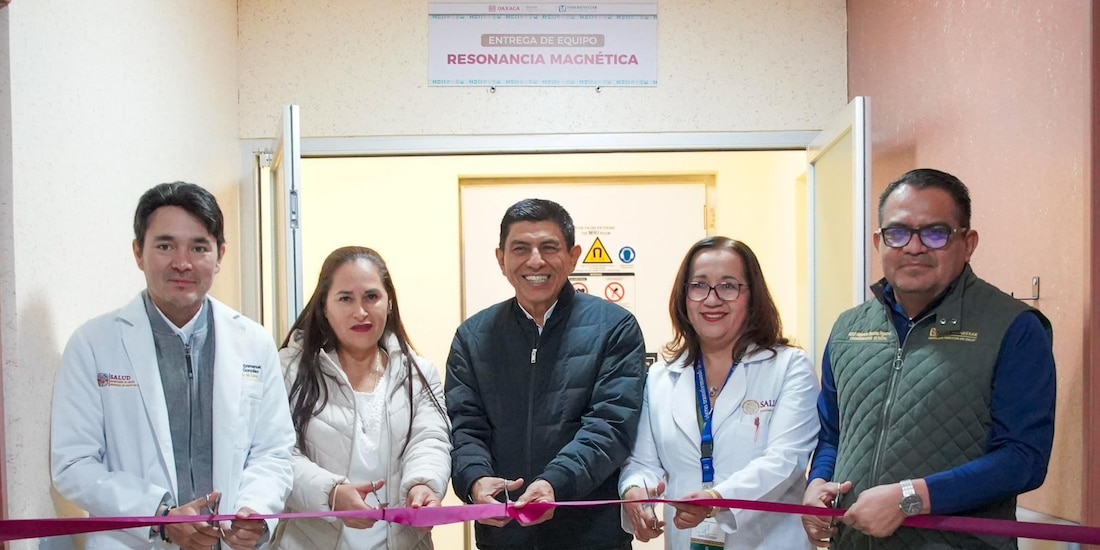 El Gobernador Salomón Jara Cruz encabeza la entrega del nuevo resonador magnético de alta tecnología en San Bartolo Coyotepec.