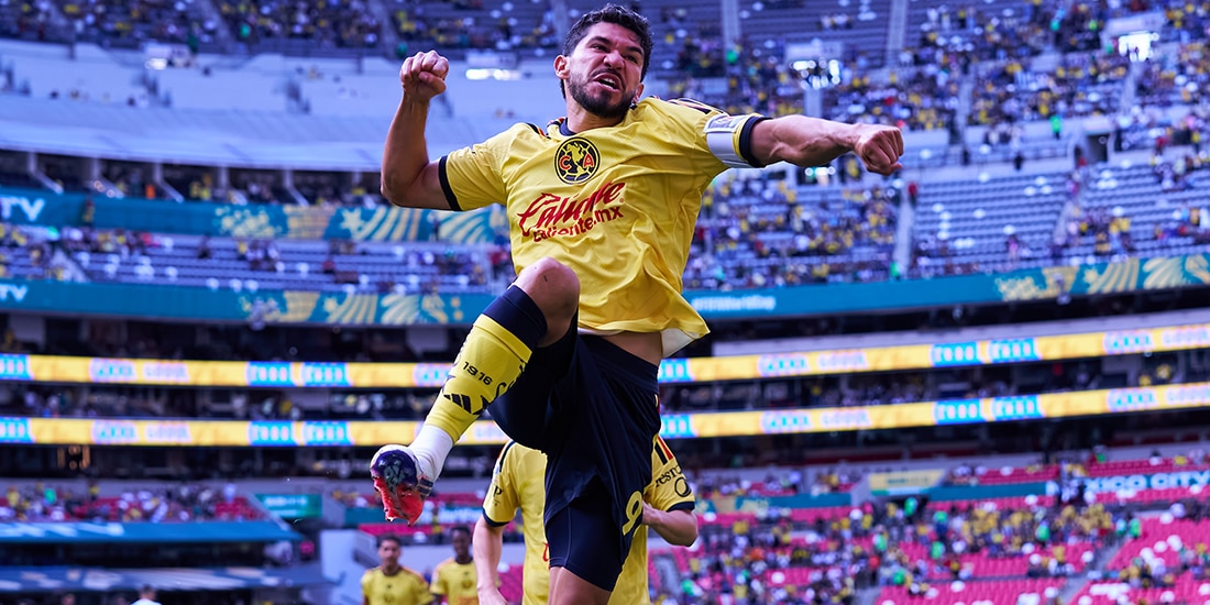 El de Mérida celebra el primer gol que marcó ayer, tras regresar de su lesión.