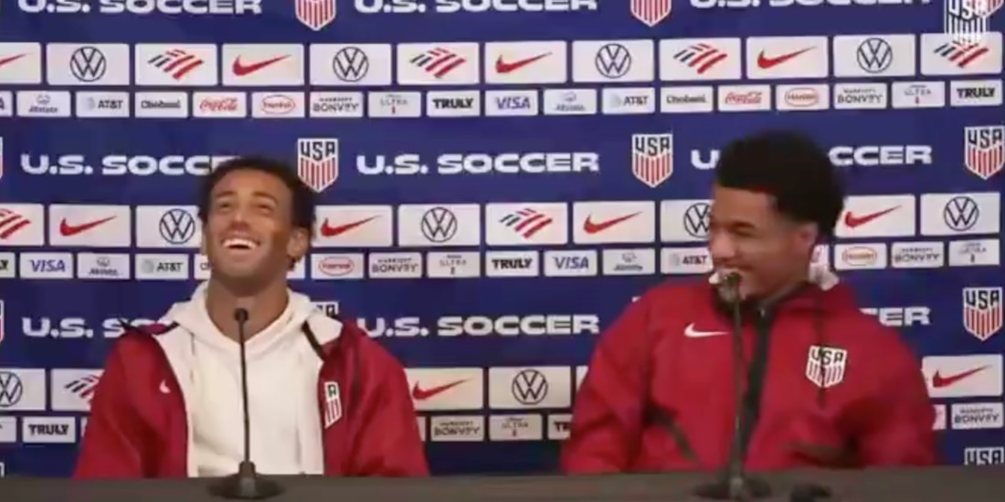 Jugadores de Estados Unidos en conferencia de prensa.
