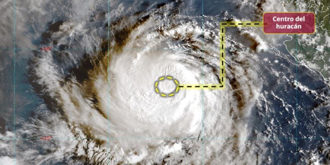 Imagen satelital del huracán "Polo".