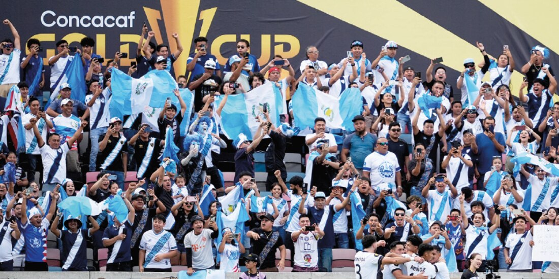 Los jugadores de Guatemala
celebran, ayer.