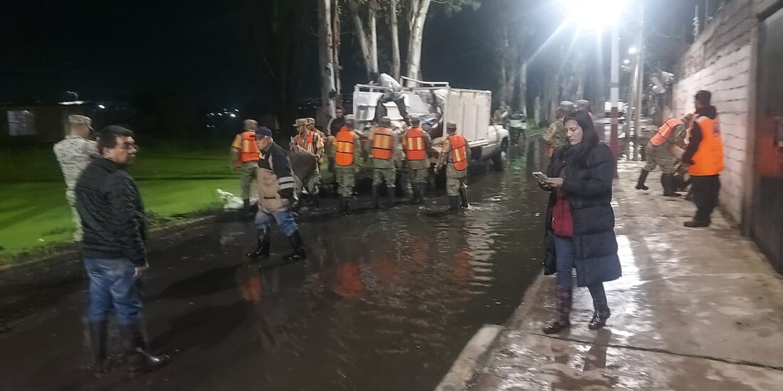 Inundaciones dejan afectaciones en viviendas de la alcaldía Tláhuac.