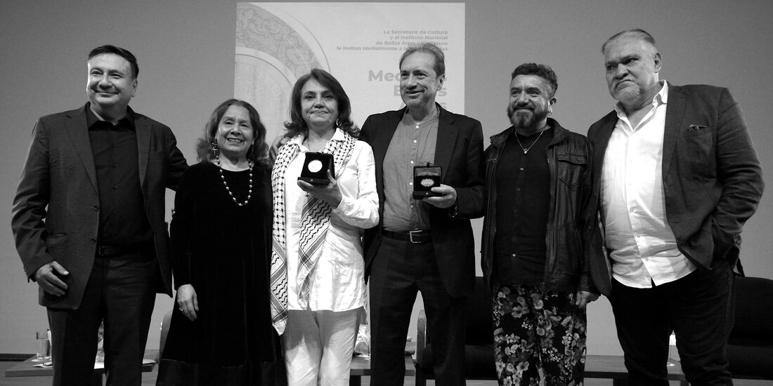 De izq. a der. Martín Acosta, Lucina Jiménez, Perla de la Rosa, David Olguín, Luis Tareke Ortiz y Joaquín Cosío.