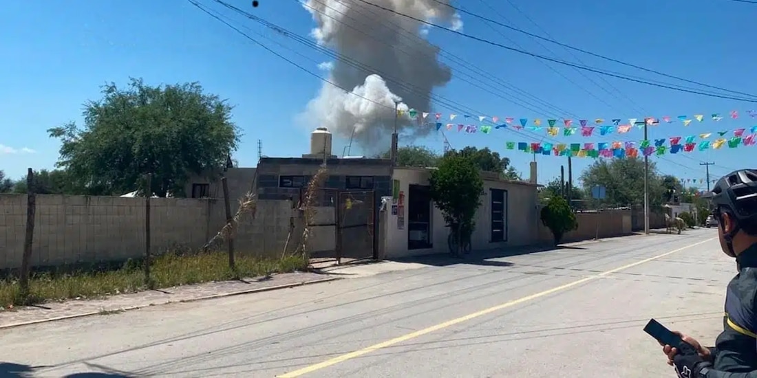 Presunto coche bomba explota en comunidad Cerrito de la Cruz, San Luis Potosí.