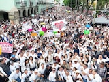 Alfonso Sánchez reúne a más de 25 mil personas en Tlaxcala.