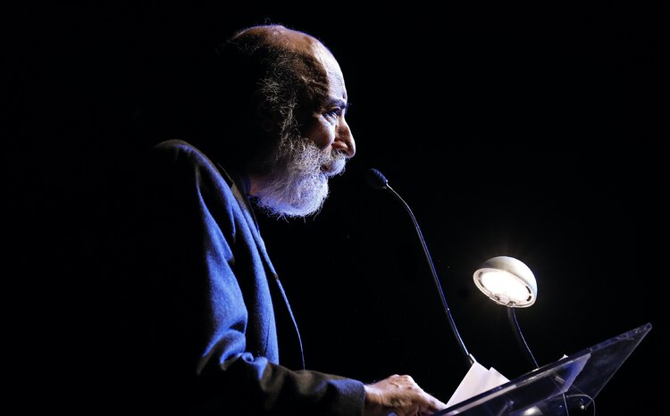 Raúl Zurita (1950).