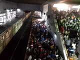 Riña en Pantitlán provoca caos entre usuarios del STC-Metro