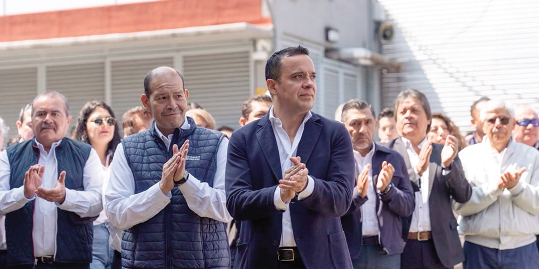 EL PRESIDENTE Víctor Velázquez, recorre el corporativo, en imagen de archivo