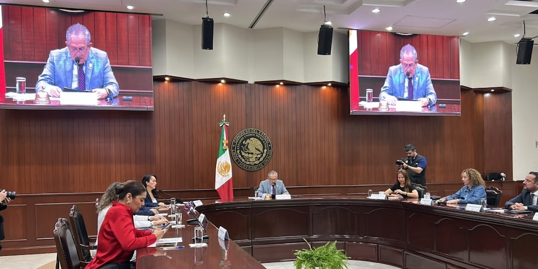 Aspecto de la sesión extraordinaria del Congreso de Sinaloa.