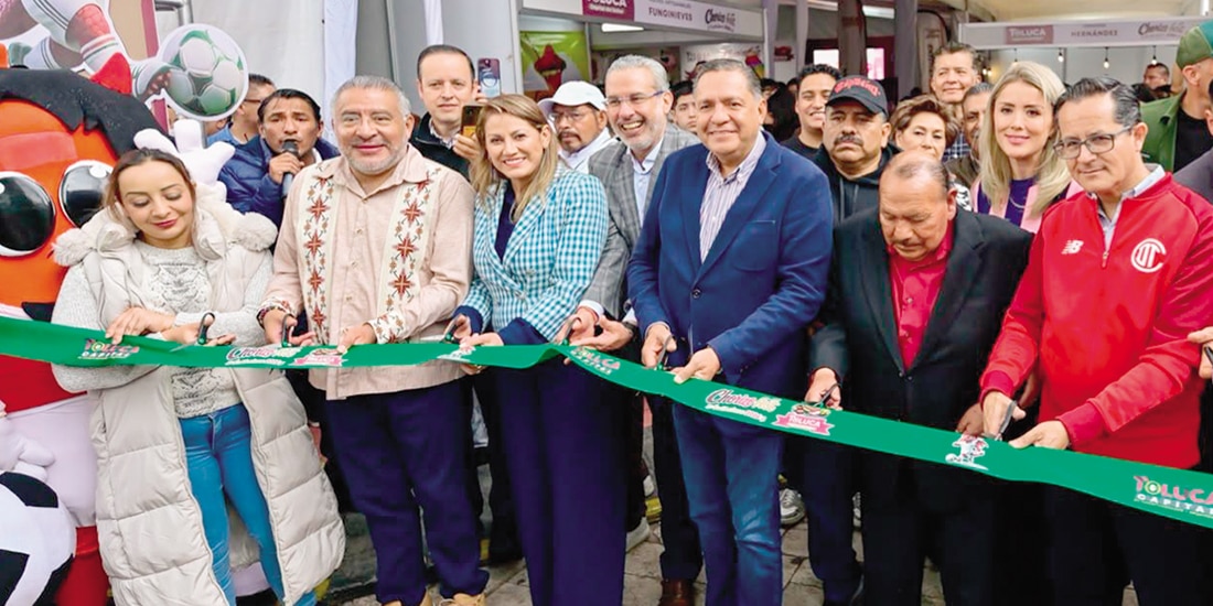 Inauguración del Chorizo Fest Futbolero 2026 en la Plaza Fray Andrés de Castro, en Toluca, Estado de México, ayer.