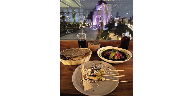 Menú en Terraza Cha Cha Chá.