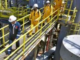 Pemex restablece producción y moderniza infraestructura.