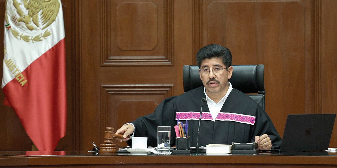 El ministro presidente, Hugo Aguilar, ayer, en sesión ordinaria del máximo tribunal.