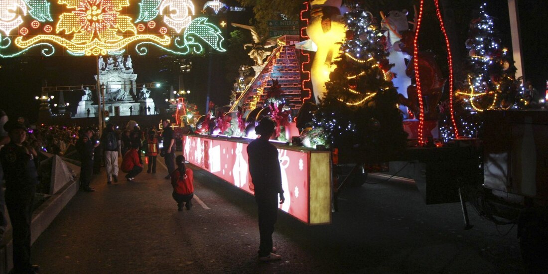 En CDMX no se realizará la Caravana Navideña de Coca Cola.