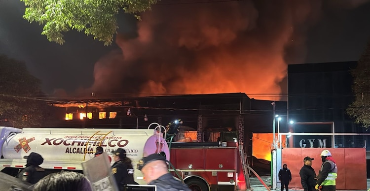 Incendio en la alcaldía Xochimilco