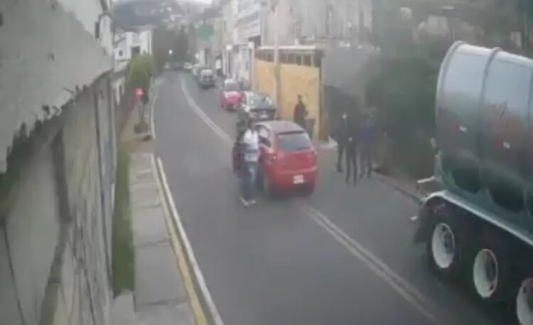 El accidente ocurrió en las calles Leandro Valle y Camino de Hila, en la alcaldía Cuajimalpa.