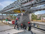 Trabajos de instalación del cableado en las 11 estaciones del sistema de transporte mexiquense.
