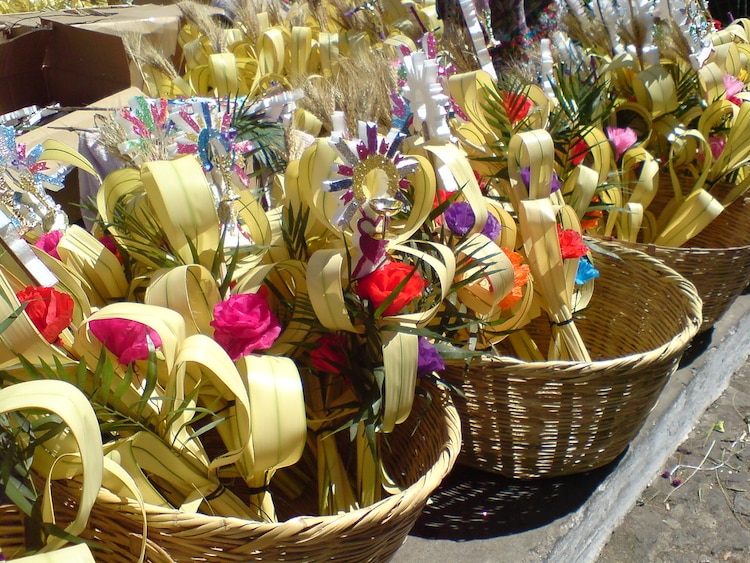 Ramos tradicionales del Domingo de Ramos.