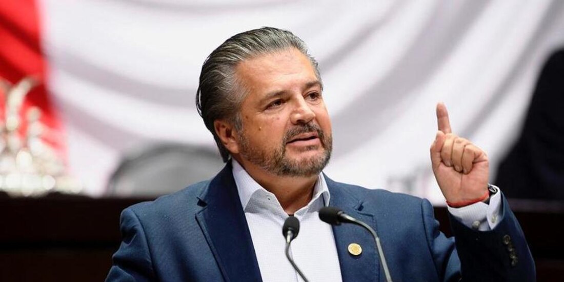 Lenin Pérez Rivera, candidato a la gubernatura de Coahuila.